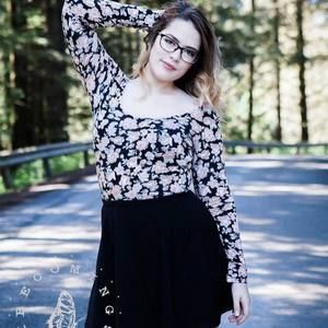 Meet your Posher, Karissa